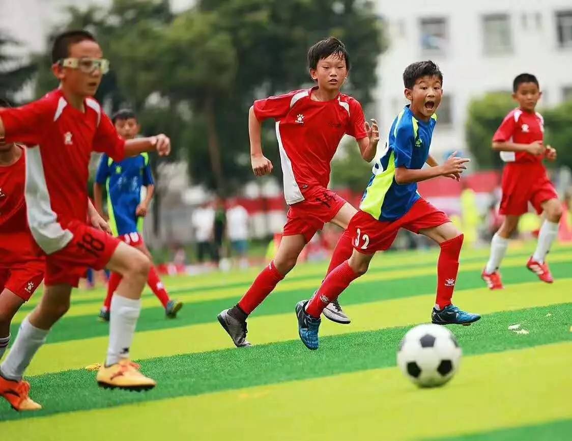 法兰克福VSRB莱比锡预测分析德甲比赛前瞻:RB莱比锡vs汉堡预测分析(2025年10月18日) 法兰克福VSRB莱比锡预测分析德甲比赛前瞻:RB莱比锡vs汉堡预测分析(2025年10月18日)